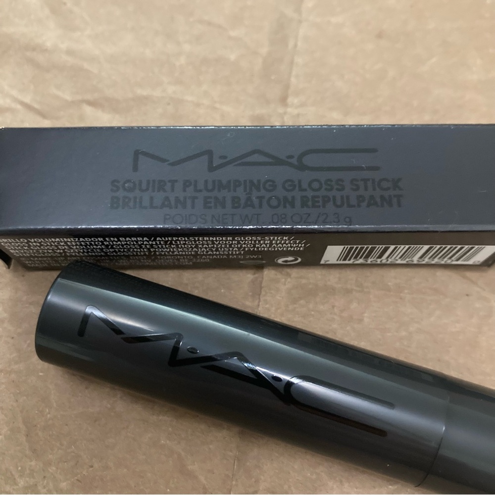 Mac squirt plumping gloss stick